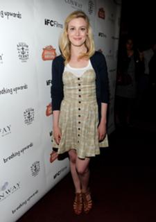 Gillian Jacobs feet photo thumbnail