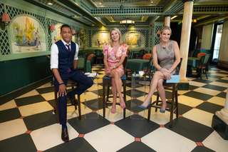 Amy Robach feet photo thumbnail