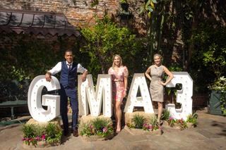 Amy Robach feet photo thumbnail