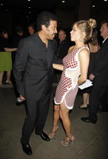LeAnn Rimes feet photo thumbnail