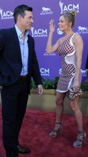 LeAnn Rimes feet photo thumbnail