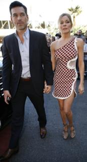LeAnn Rimes feet photo thumbnail