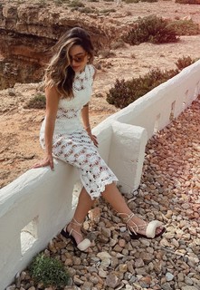 Giovanna Lancellotti feet photo thumbnail