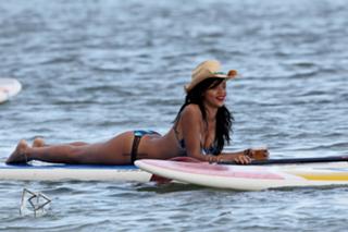 Rihanna feet photo thumbnail