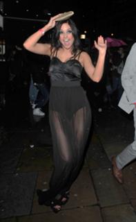 Jacqueline Jossa feet photo thumbnail