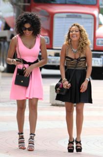 Adrienne Houghton feet photo thumbnail