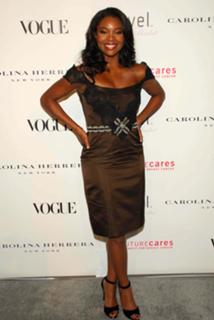 Gabrielle Union feet photo thumbnail