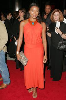 Gabrielle Union feet photo thumbnail