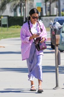 Jessica Alba feet photo thumbnail