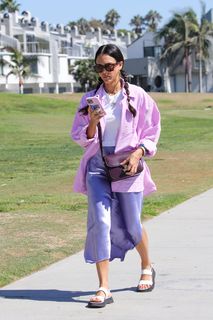 Jessica Alba feet photo thumbnail