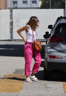 Kristen Bell feet photo thumbnail