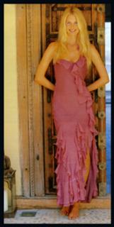 Claudia Schiffer feet photo thumbnail