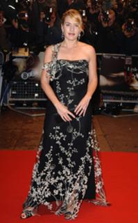 Kate Winslet feet photo thumbnail