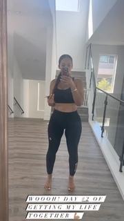 Evelyn Lozada feet photo thumbnail
