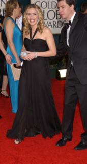 Kate Winslet feet photo thumbnail