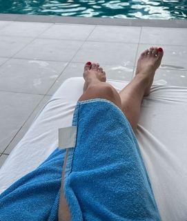 Daniela Katzenberger feet photo thumbnail