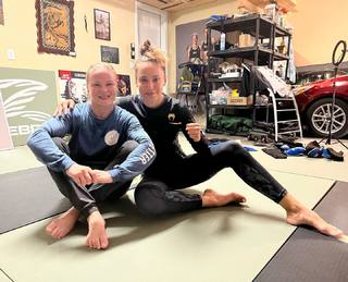 Valentina Shevchenko feet photo thumbnail
