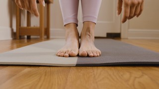 Adriene Mishler feet photo thumbnail