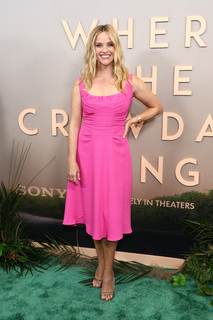 Reese Witherspoon feet photo thumbnail