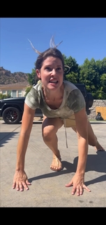 Amanda Cerny feet photo thumbnail