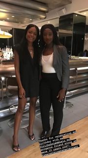 Naomie Harris feet photo thumbnail