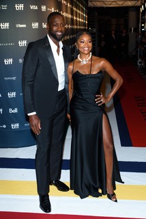 Gabrielle Union feet photo thumbnail