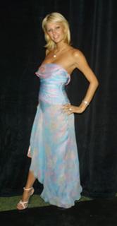 Paris Hilton feet photo thumbnail
