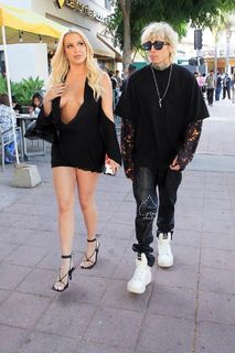 Tana Mongeau feet photo thumbnail
