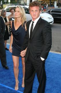 Robin Wright feet photo 3