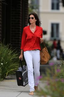 Cindy Crawford feet photo thumbnail