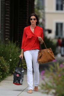 Cindy Crawford feet photo thumbnail