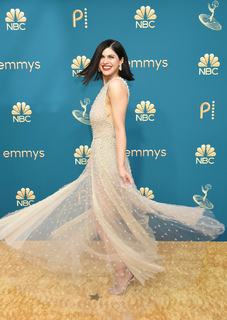 Alexandra Daddario feet photo thumbnail