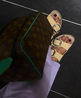 Belén Rodríguez feet photo thumbnail