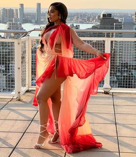 Ashanti feet photo thumbnail