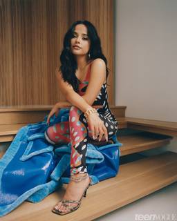 Becky G feet photo thumbnail