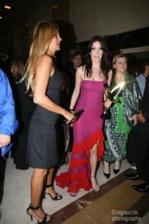 Pinar Altug feet photo thumbnail
