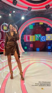 Caterina Balivo feet photo thumbnail