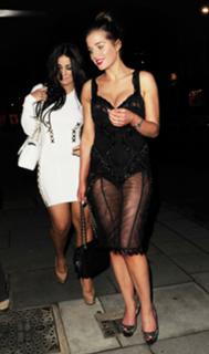 Helen Flanagan feet photo thumbnail