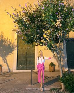 Nicole Neumann feet photo thumbnail