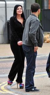 Helen Flanagan feet photo thumbnail