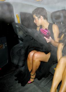 Helen Flanagan feet photo thumbnail