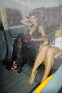 Helen Flanagan feet photo thumbnail