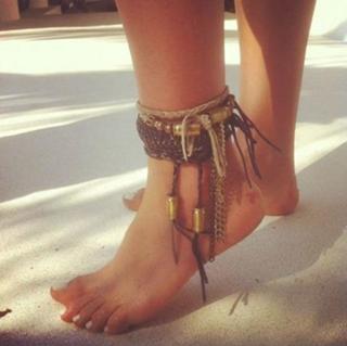 Irina Shayk feet photo thumbnail