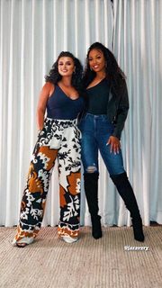 Joy Taylor feet photo thumbnail