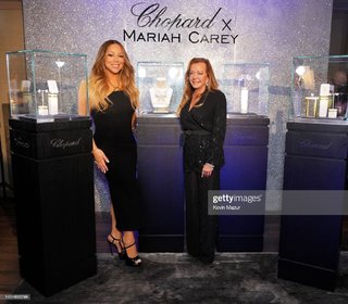 Mariah Carey feet photo thumbnail