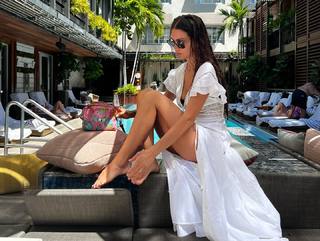 Zaira Nara feet photo thumbnail