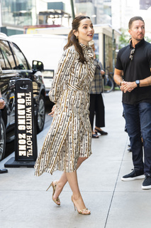 Ana de Armas feet photo thumbnail