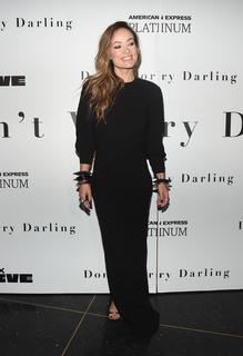 Olivia Wilde feet photo thumbnail