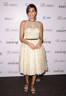 Eva Mendes feet photo thumbnail