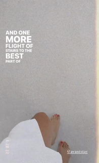 Shenae Grimes-Beech feet photo thumbnail